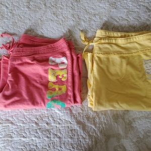 2 pairs lounge capris mossimo